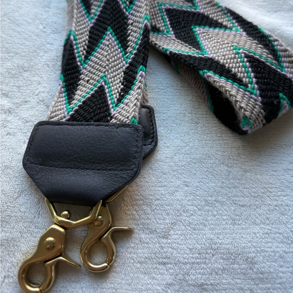Salt crossbody strap
